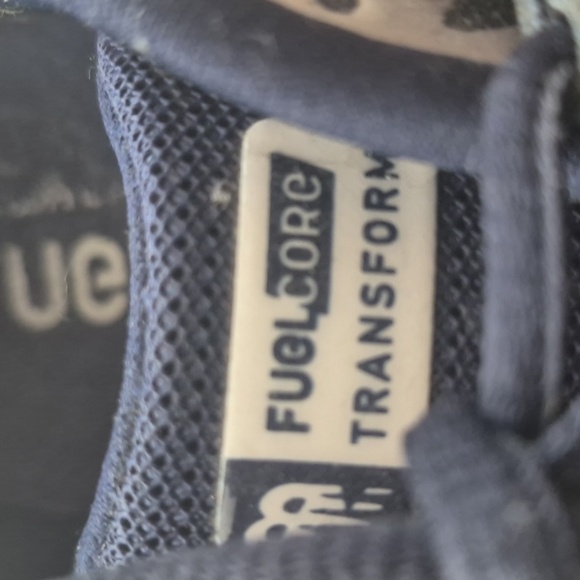 New Balance Womens Athletic Shoes, 7 1/2, blue, Like New. - Picture 4 of 4